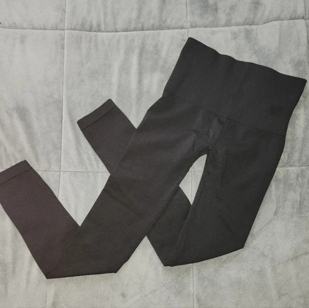 SPANX TIGHTS SIZE MEDIUM